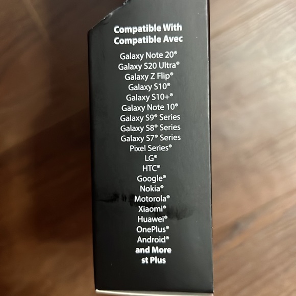 Star Wars Mandalorian Wireless Charge Pad New in factory sealed box Disney - Picture 11 of 14